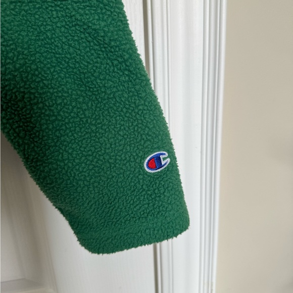 Champion 1/4 zip - Picture 2 of 5